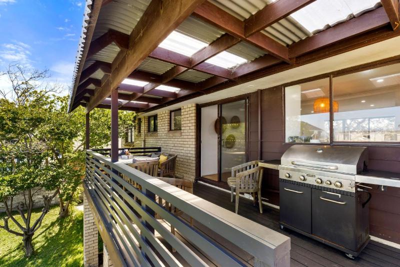 Beach Haus - Pet Friendly - 2 Mins Walk to Beach - image 20