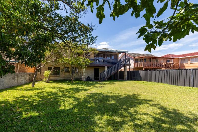 Beach Haus - Pet Friendly - 2 Mins Walk to Beach - image 5
