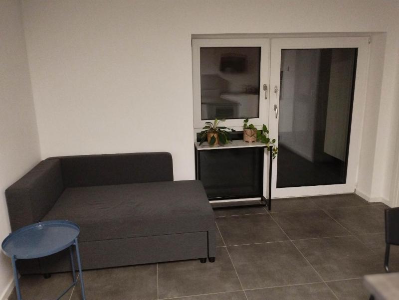 Möblierte Zimmer in privater Wohnung in Köln Heimersdorf - image 11