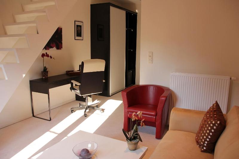 Executive Suite image 3