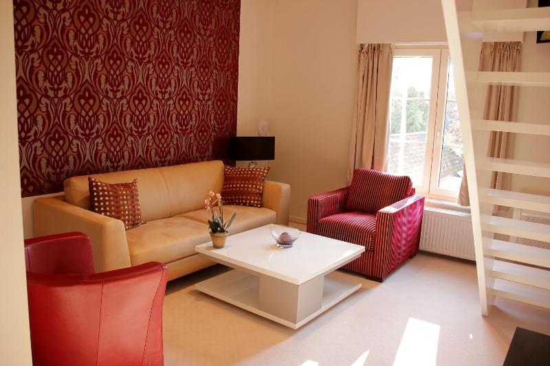 Executive Suite image 2