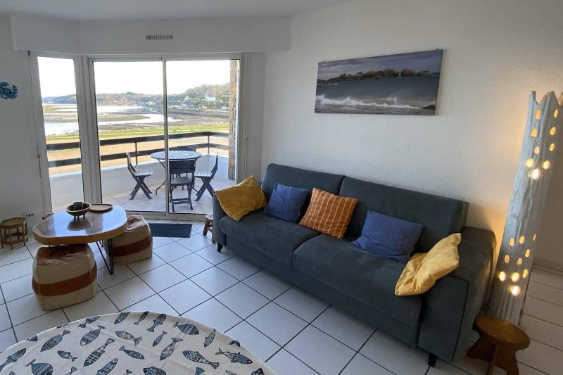 Appartement VUE SUR MER avec WIFI et terrasse à PERROS-GUIREC Ref-816 - image 8