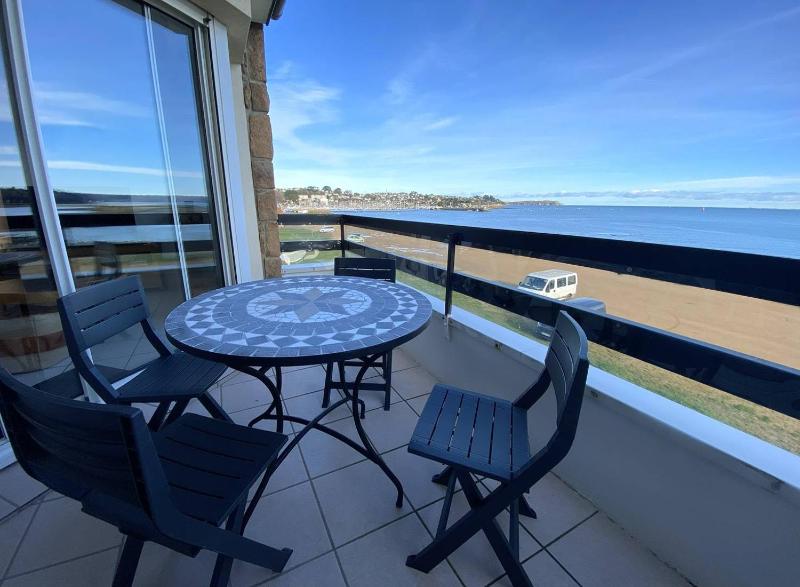 Appartement VUE SUR MER avec WIFI et terrasse à PERROS-GUIREC Ref-816 - image 14