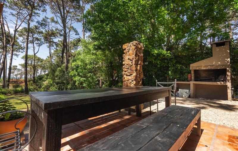 House in Montoya Beach with ocean views - image 11
