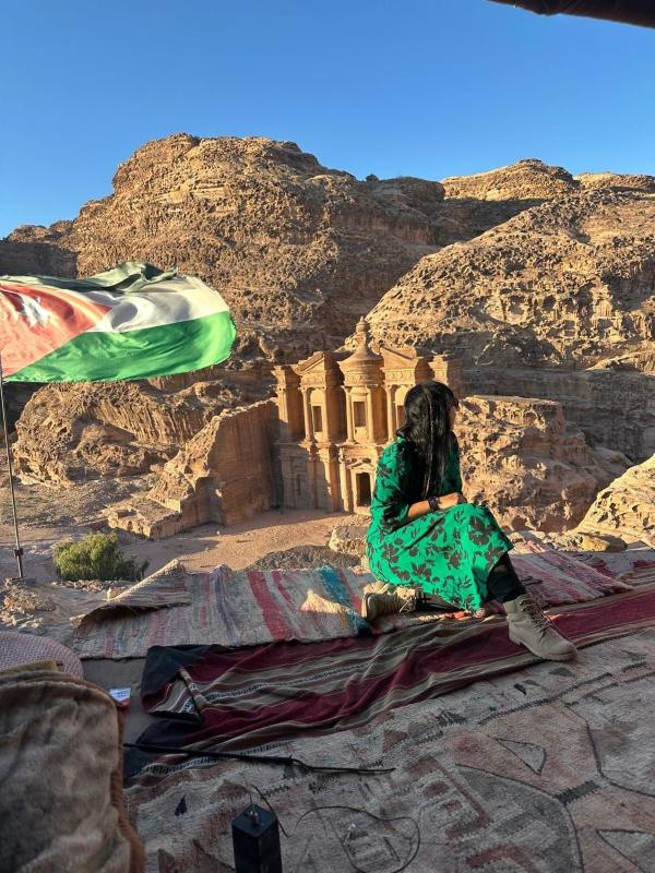 Nadina Bedouin home - image 13
