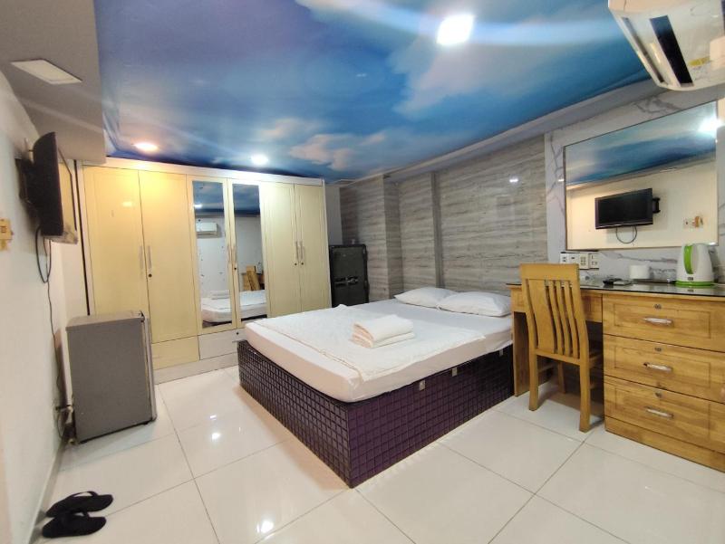 Myfriend Hotel - image 9