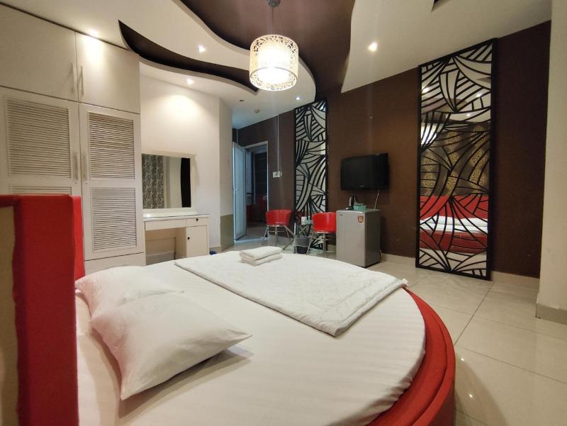 Myfriend Hotel - image 15