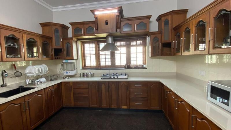 Abida Mansion 4BHK Near MCP Convention Centre Irinjalakuda - image 35
