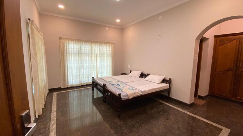 Abida Mansion 4BHK Near MCP Convention Centre Irinjalakuda - image 40