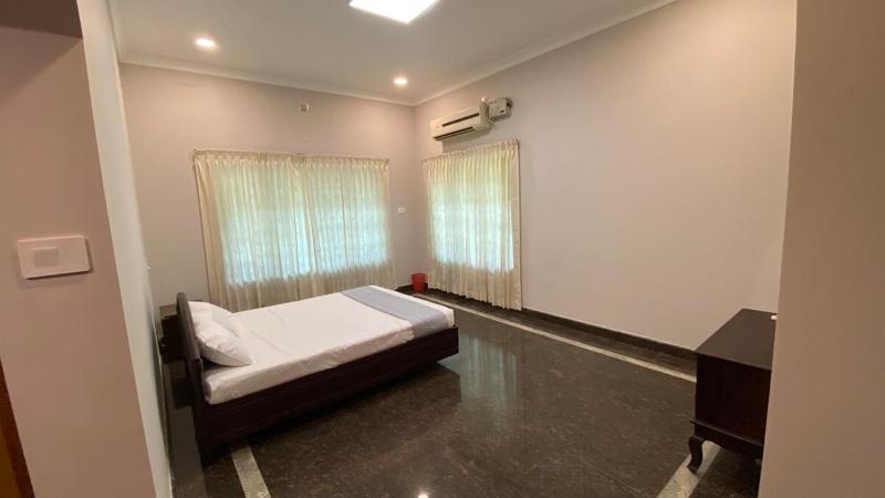 Abida Mansion 4BHK Near MCP Convention Centre Irinjalakuda - image 49