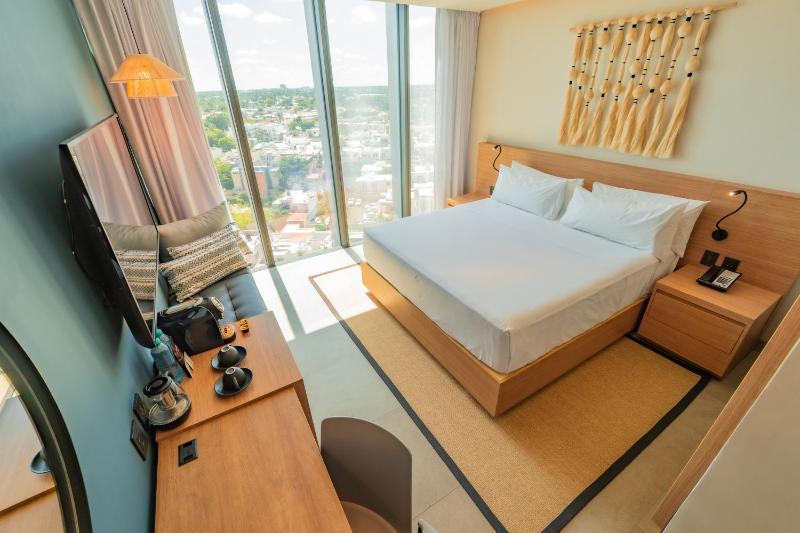 Crowne Plaza Merida by IHG - image 8