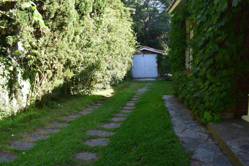 Family home in Las Delicias garden and barbecue - image 17