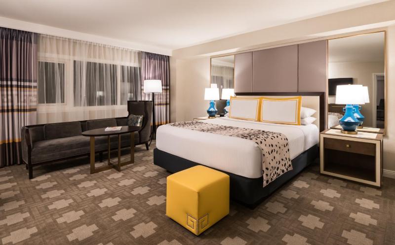  Julius Executive Suite King