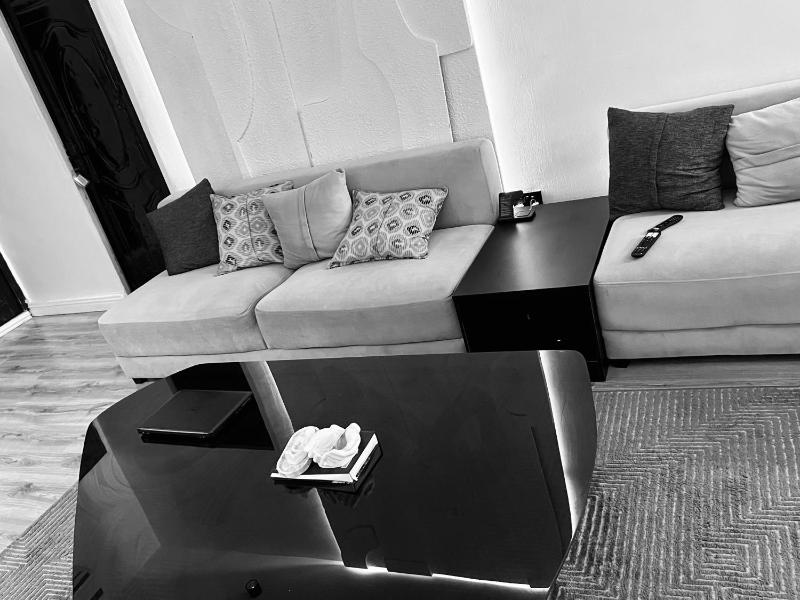 SKYKLASS Luxury home serviced apartment 24hrs Light smart tv smart home and water heater - image 11