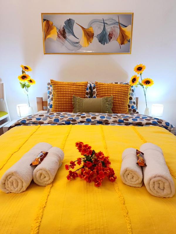 Urban Garden Apartments - Sunflower 2 - image 1