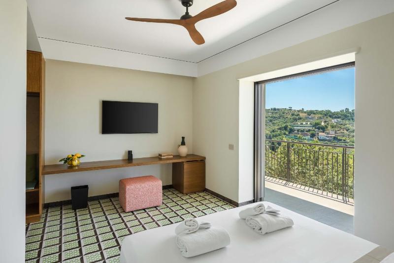AMORE RENTALS - Villa Cantuccio dei Sogni - image 9