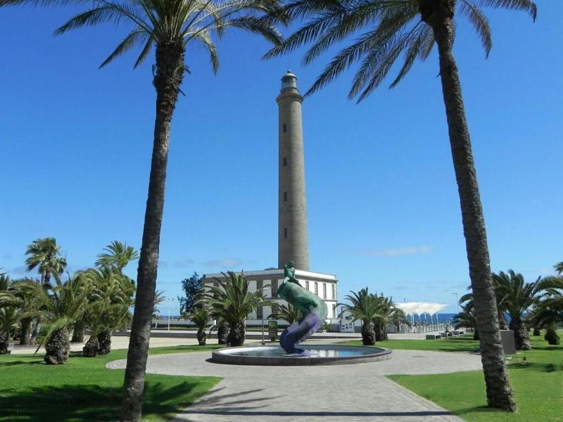 Nectarinas C1 by VillaGranCanaria - image 10