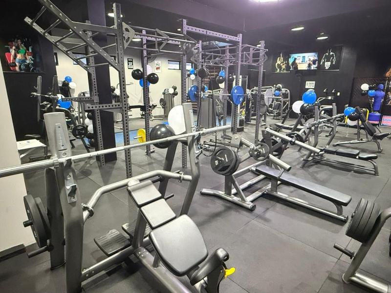 Luxury Sky Group Studio Apartment with Free Gym & 2 Pools - image 8