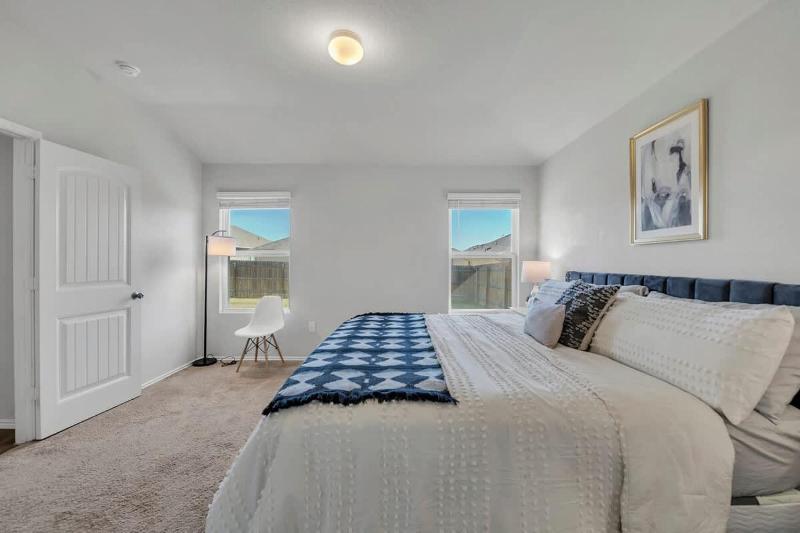 Marbella Lane - 3BR Pristine Home in Austin TX - image 3