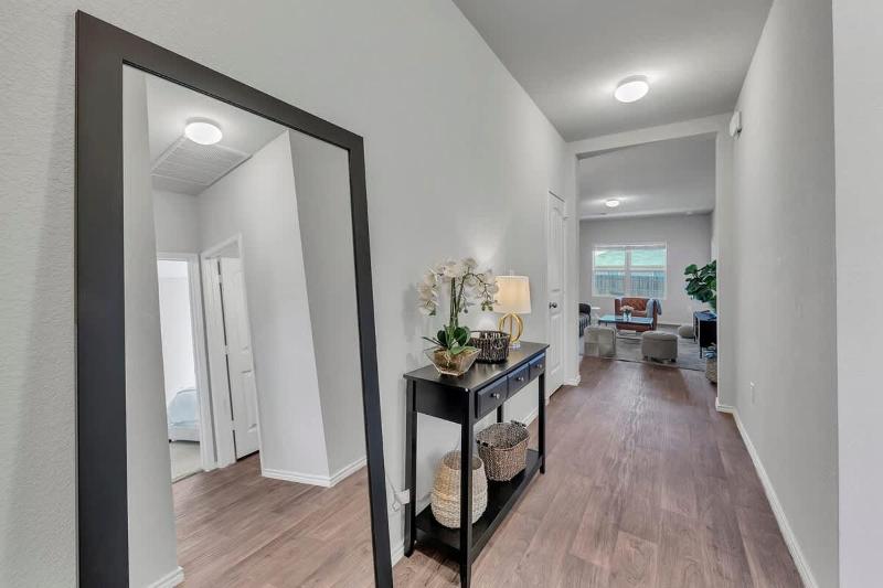 Marbella Lane - 3BR Pristine Home in Austin TX - image 12