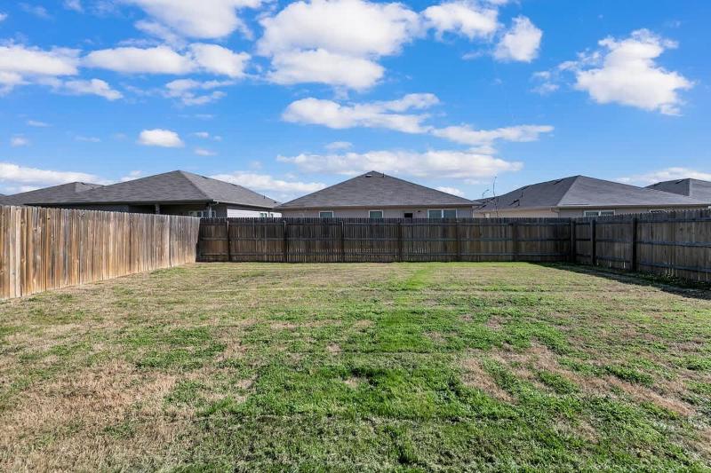Marbella Lane - 3BR Pristine Home in Austin TX - image 30