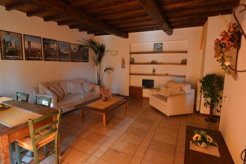 Family Room with Garden View image 1