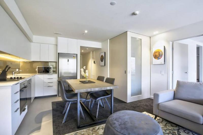 Rihir Apartment at the base of Coronet Peak - image 2