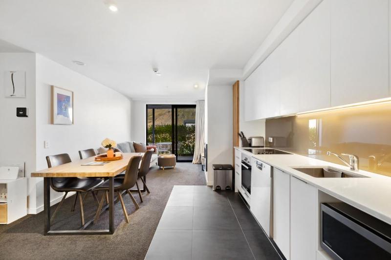 Residence Du Parc - Apt 5 at the base of Coronet Peak - image 6