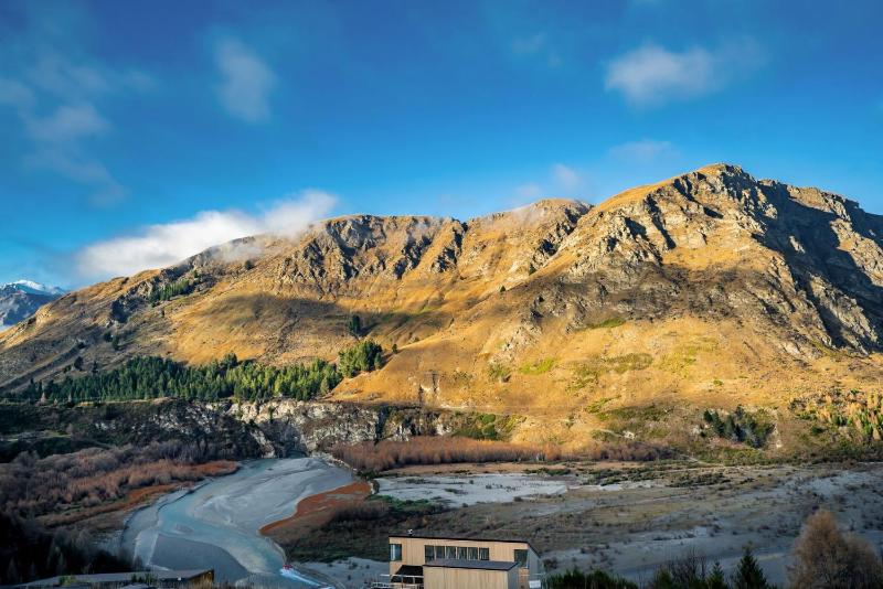 Residence Du Parc - Apt 6b at the base of Coronet Peak - image 6