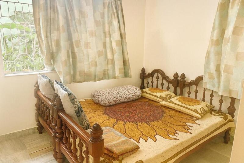 2BHK fully furnished flat at Behala Chowrasta - image 7