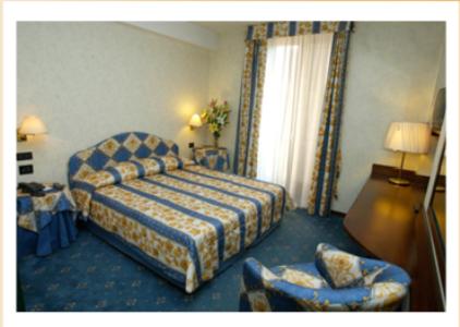 Family Room (2 Adults + 2 Children) image 3