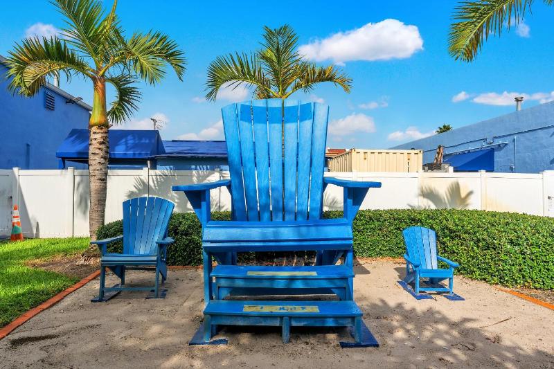 Rodeway Inn & Suites Fort Lauderdale Airport & Cruise Port - image 49
