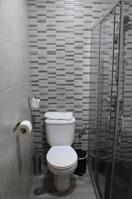 Apartamentos Bolonia Paraiso - image 41