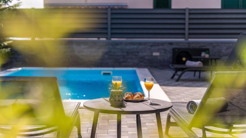 Villa S by Villas Guide - image 41
