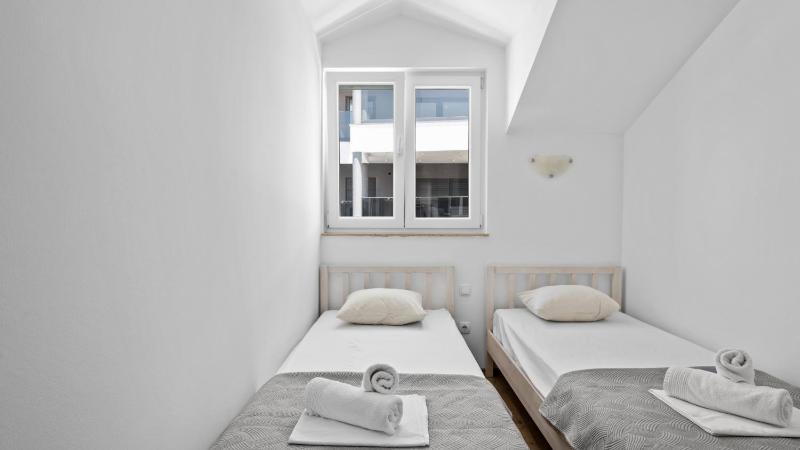 Villa S by Villas Guide - image 2