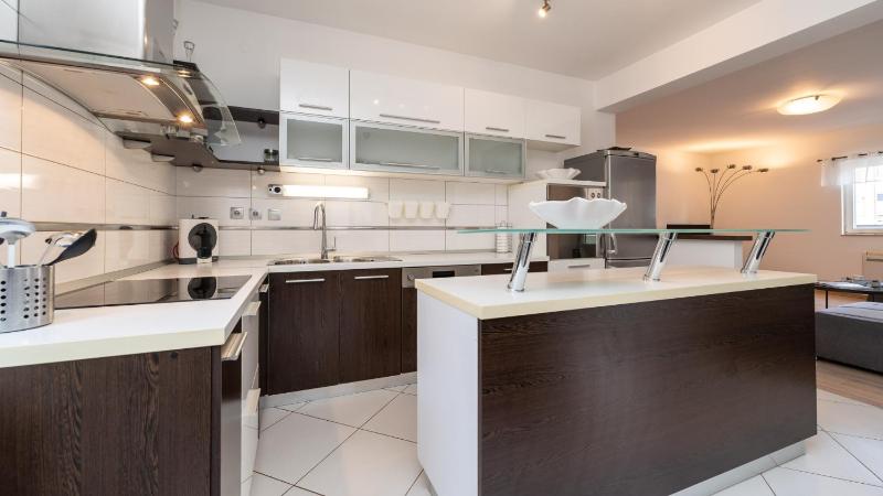Villa S by Villas Guide - image 15