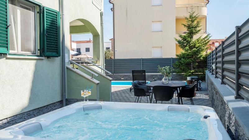 Villa S by Villas Guide - image 34