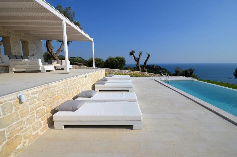 Villa Kira - image 43
