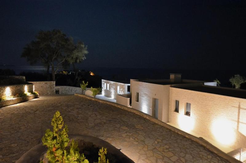 Villa Kira - image 24