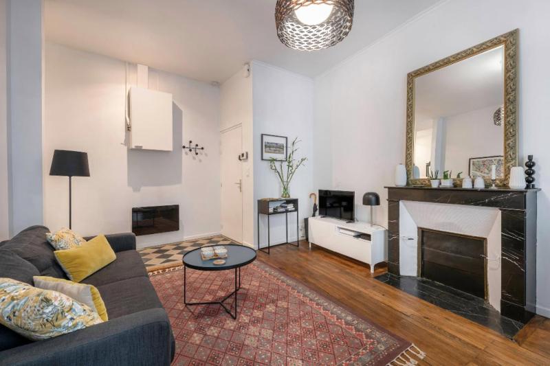 Bright apartment in the heart of Nantes - image 14
