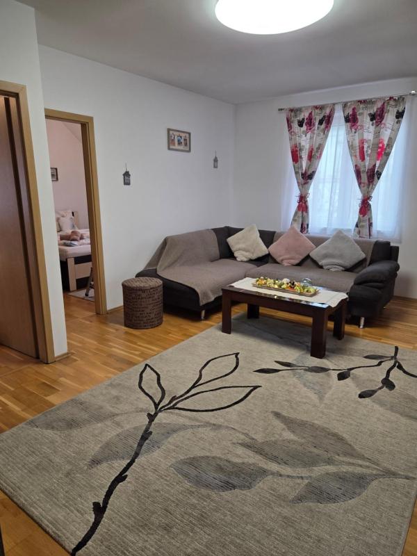 Smiley Apartment - image 47