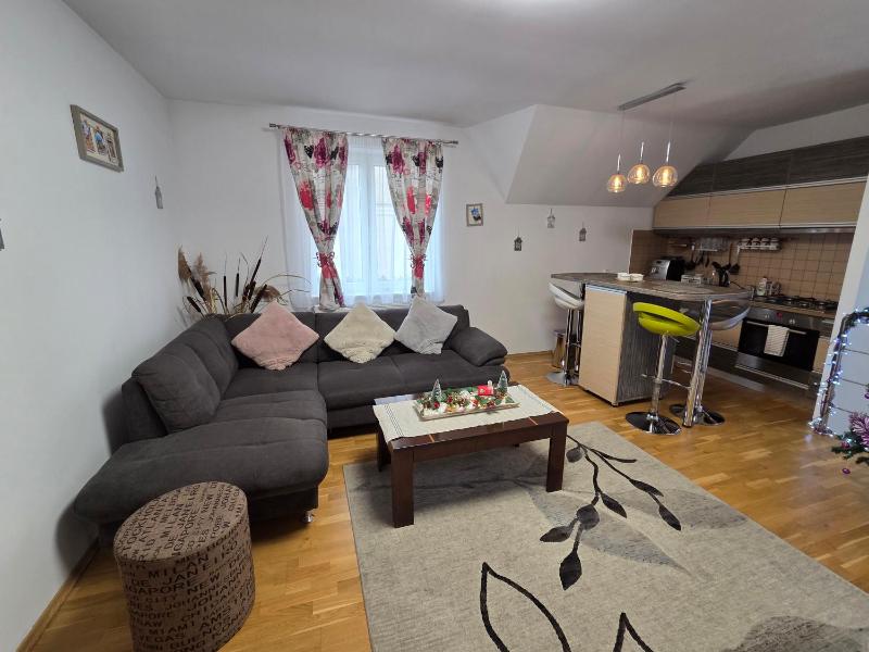 Smiley Apartment - image 31