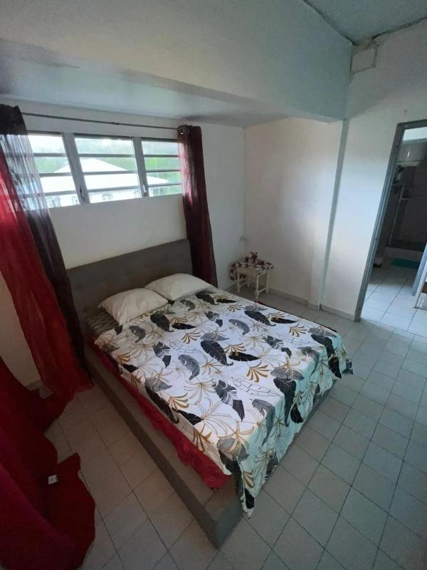 Appartement charmant à Le François 80 m² vue sur jardin - image 14