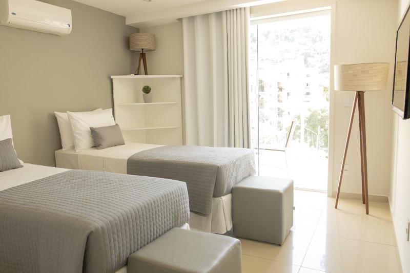 Angra Beach Hotel - image 9