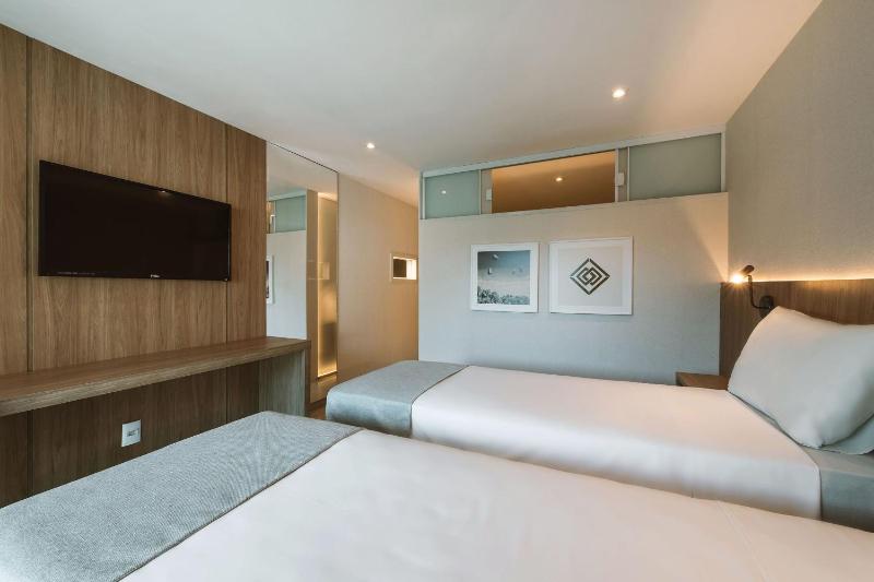 Angra Beach Hotel - image 12