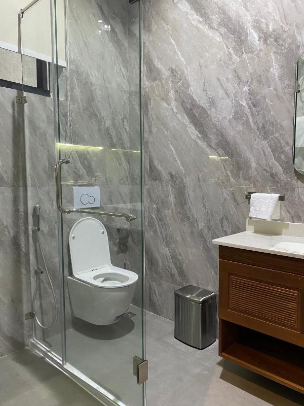Fahari Suites - image 5