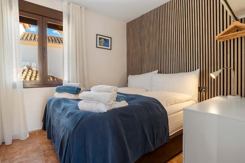 Sea View Villa of Angels 8BR Luxury Estate with Pool Jacuzzi & Terraces Ref 20 - image 29