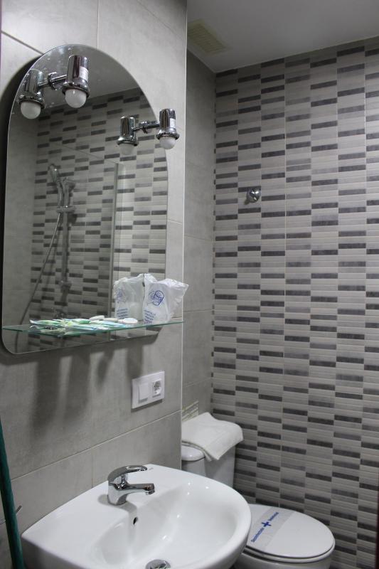 Apartamentos Bolonia Paraiso - image 25