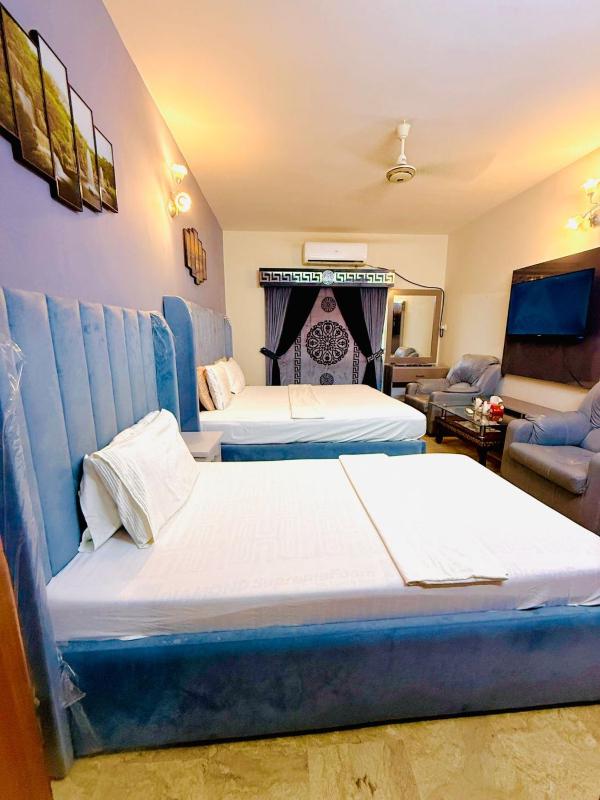 Karachi Family Guest House - image 14
