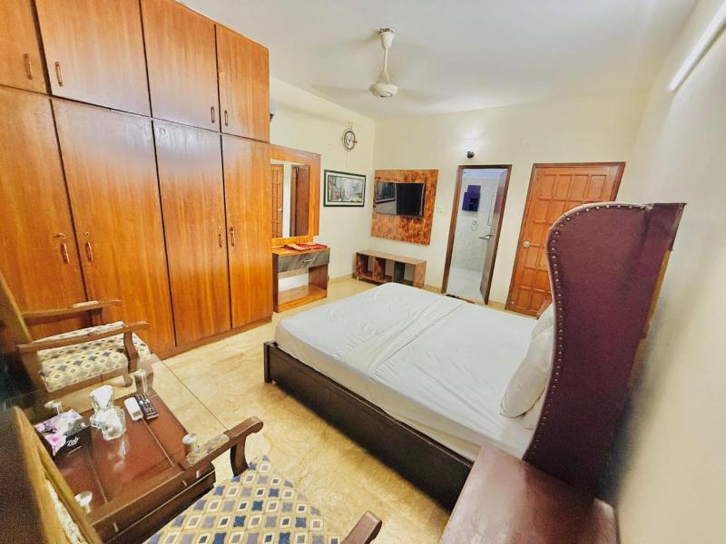 Karachi Family Guest House - image 6